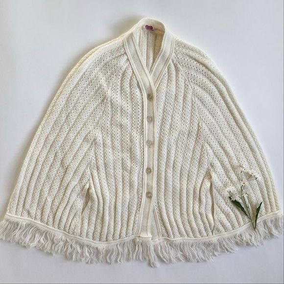 Vintage Sweaters - Vintage soft white fringe knit poncho